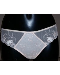 Antinea Broderie Florale tanga CCC 0032